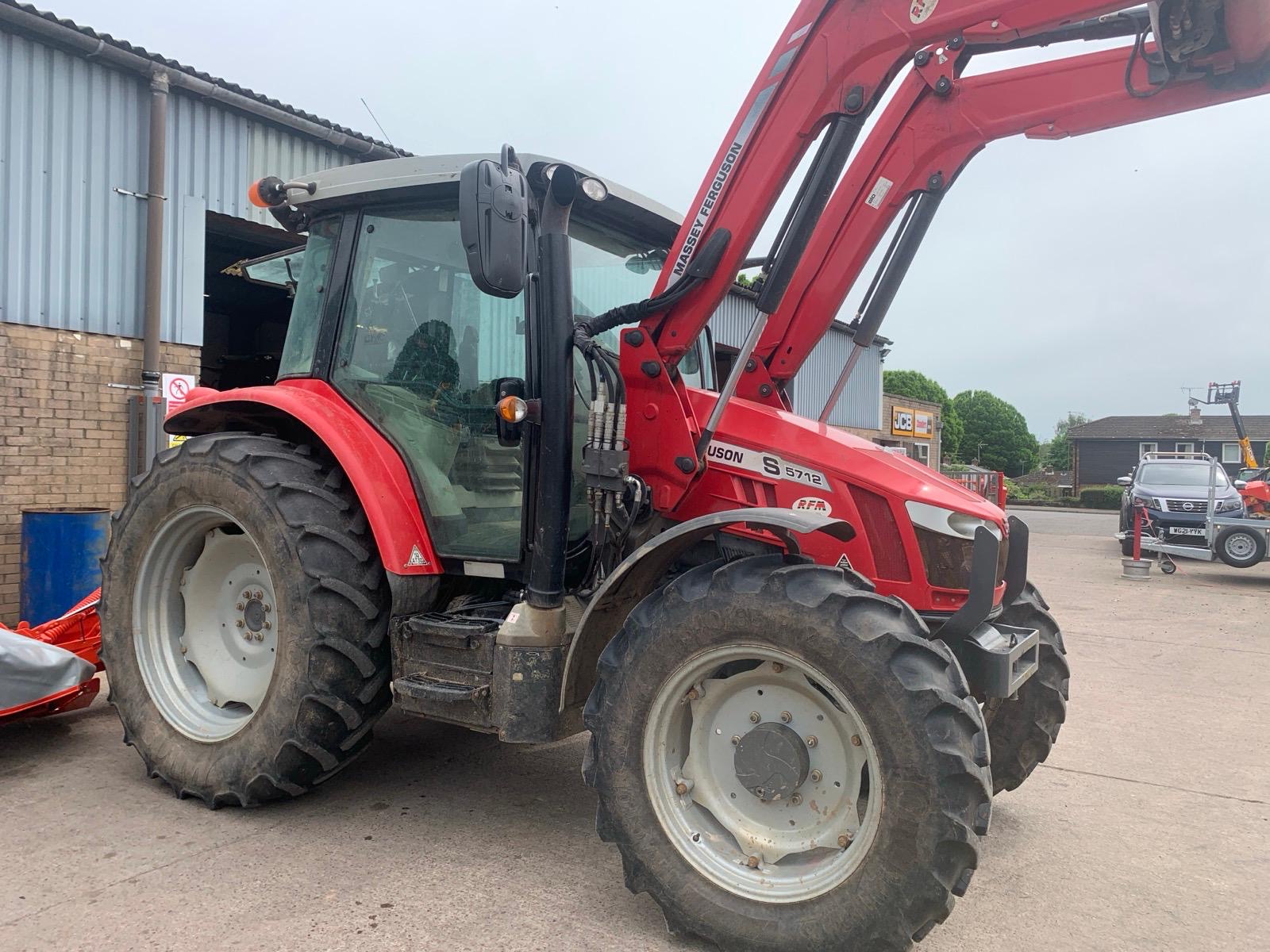 TI000241 2018 MASSEY FERGUSON 5712S ESD4 4WD TRACTOR For Sale FarmAds