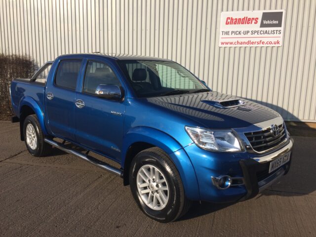 2M039479 – 2015 Toyota Hilux Invincible X Double Cab Pick Up