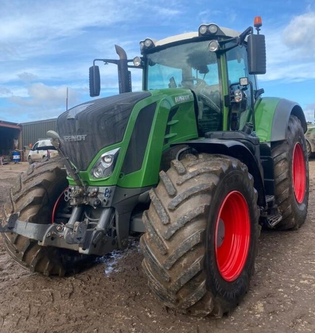 TB001488 – 2017 Fendt 828 Profi Plus Tractor