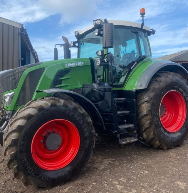 TB001488 – 2017 Fendt 828 Profi Plus Tractor