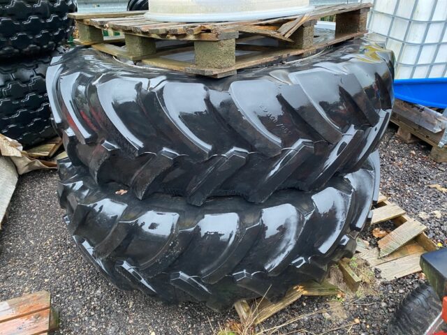 ID000008 – Used Wheels and Tyres