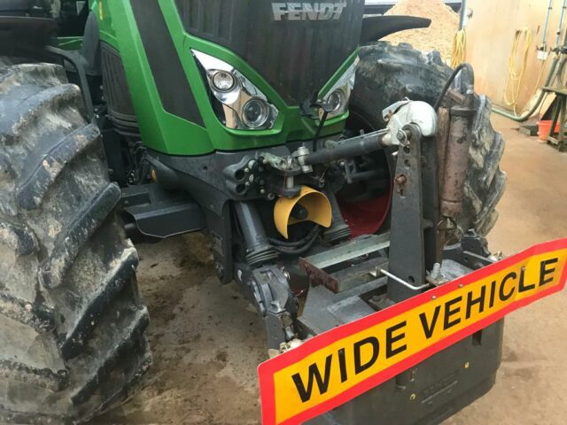 BM000247 – 2017 Fendt 828 Profi Plus Tractor