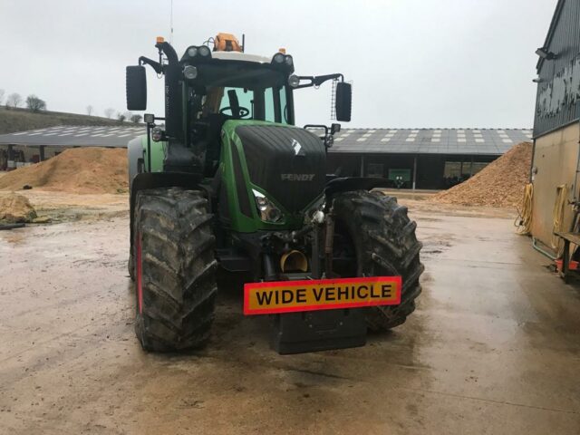 BM000247 – 2017 Fendt 828 Profi Plus Tractor