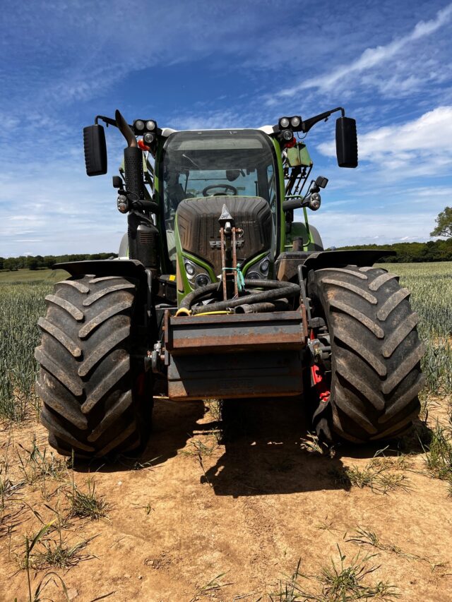 TB001590 – 2019 Fendt 724 Profi Tractor