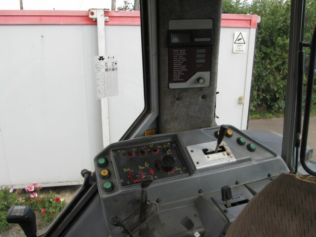 Massey Ferguson 3070 4wd Tractor