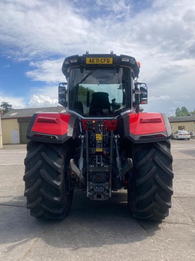 TE001054 – 2021 Massey Ferguson 8S.205 Efficient Tractor