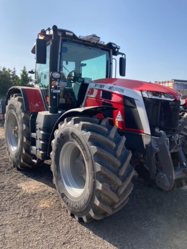 MA766981 Massey Ferguson 8S.225 EXD7 4WD Tractor