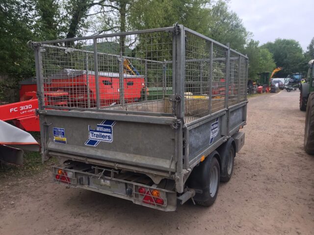 GM035975 IFOR WILLIAMS TT3017 TRAILER, MESH SIDES.