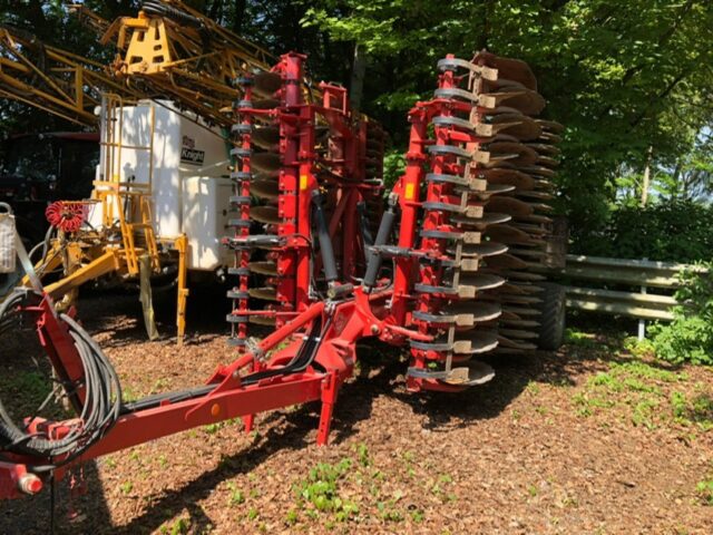 CM000115 2022 Kverneland Qualidisc Trailed Disc Harrow