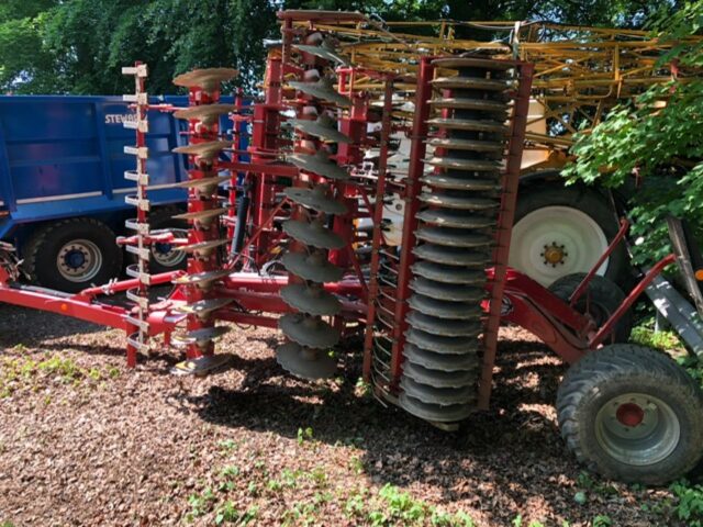 CM000115 2022 Kverneland Qualidisc Trailed Disc Harrow