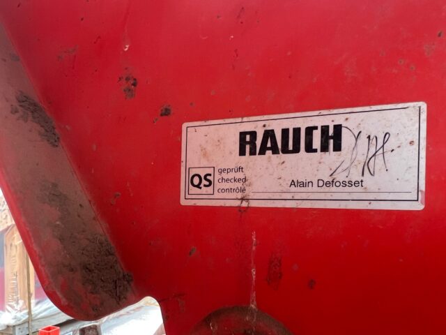 GM035635 – Kuhn HR3004D Drill