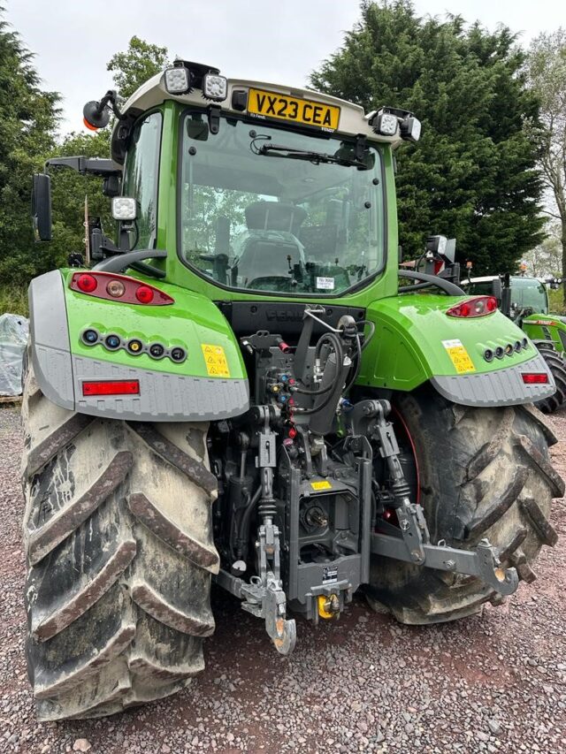 TJ000182 2023 Fendt 724 Profi Plus 4WD Tractor