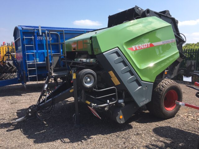 FE862101 New 2022 Fendt Rotana 180V Xtra Round Baler