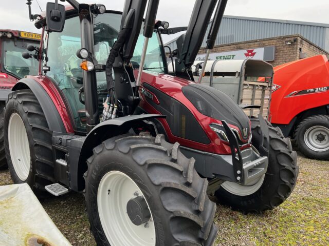 IM000047 New Valtra G125EH Tractor & G5S Loader