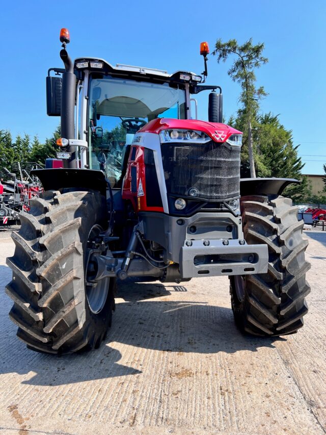 MA837098 2022 Massey Ferguson 8S.205 EFD7 4WD Tractor