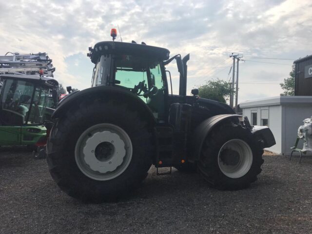 VA000257 2023 Valtra S394 4WD Tractor