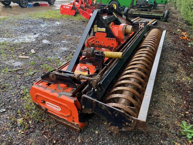 T2030910 Maschio Dominator 4.00m Power Harrow