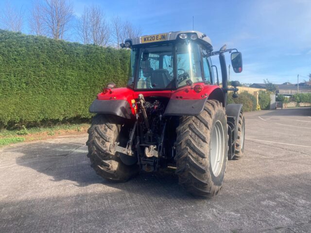 TE000473 – 2020 Massey Ferguson 6715S Efficient Tractor