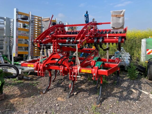 EM000118 New 2023 Kverneland Enduro Pro 3000 Cultivator