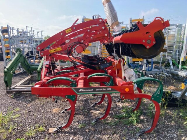 EM000118 New 2023 Kverneland Enduro Pro 3000 Cultivator