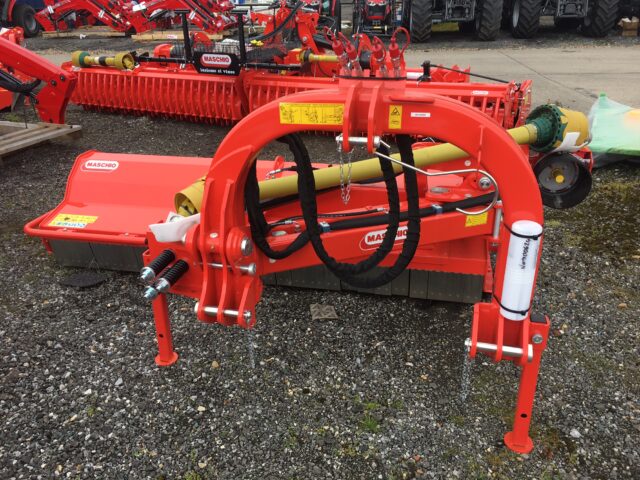 2M040058 New 2022 Maschio Giraffa XXL 260 Flail Mower