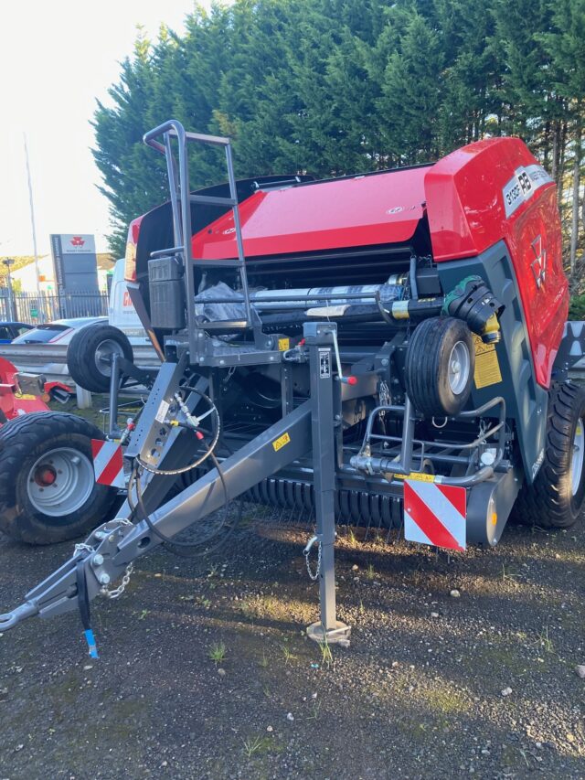 MA005171 NEW 2023 MASSEY FERGUSON RB3130F XTRA ROUND BALER