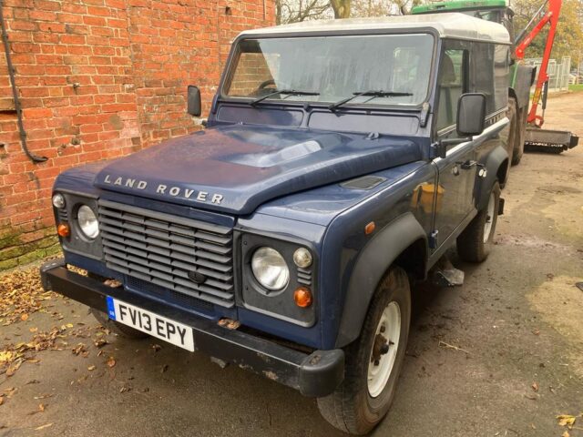 2013 Land Rover Defender 90