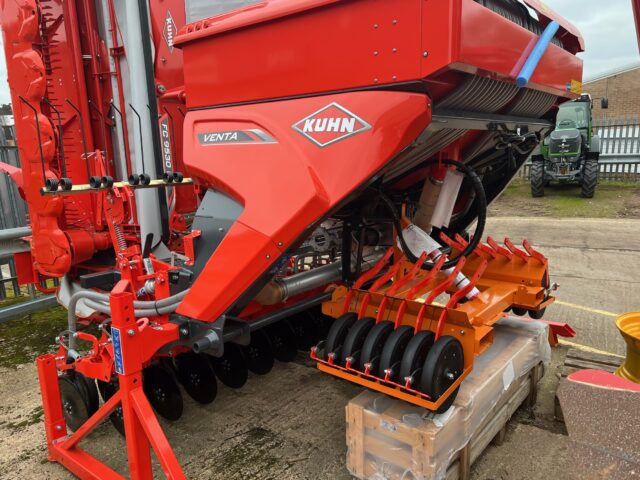 GM035533 NEW KUHN VENTA 3030-24 DRILL