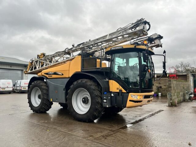 TA000128 – 2016 Challenger Rogator RG645C Sprayer