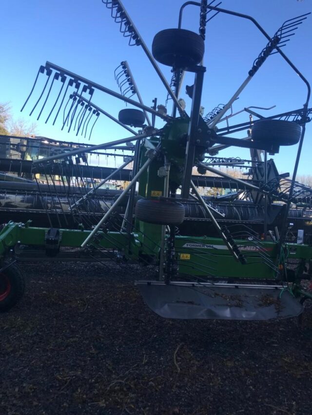 FE000161 NEW 2023 FENDT FORMER 671 RAKE