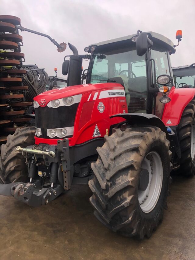 T2029742 – 2019 Massey Ferguson 6718S Efficient Tractor