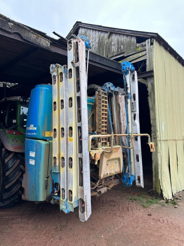 TJ000363 2017 LEMKEN SIRIUS 10/1900 MOUNTED SPRAYER