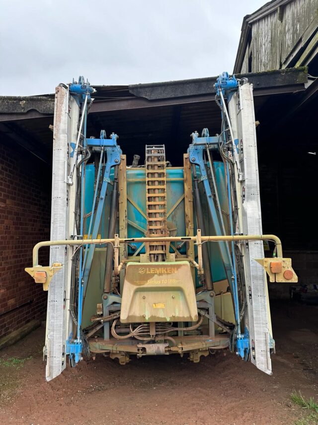 TJ000363 2017 LEMKEN SIRIUS 10/1900 MOUNTED SPRAYER