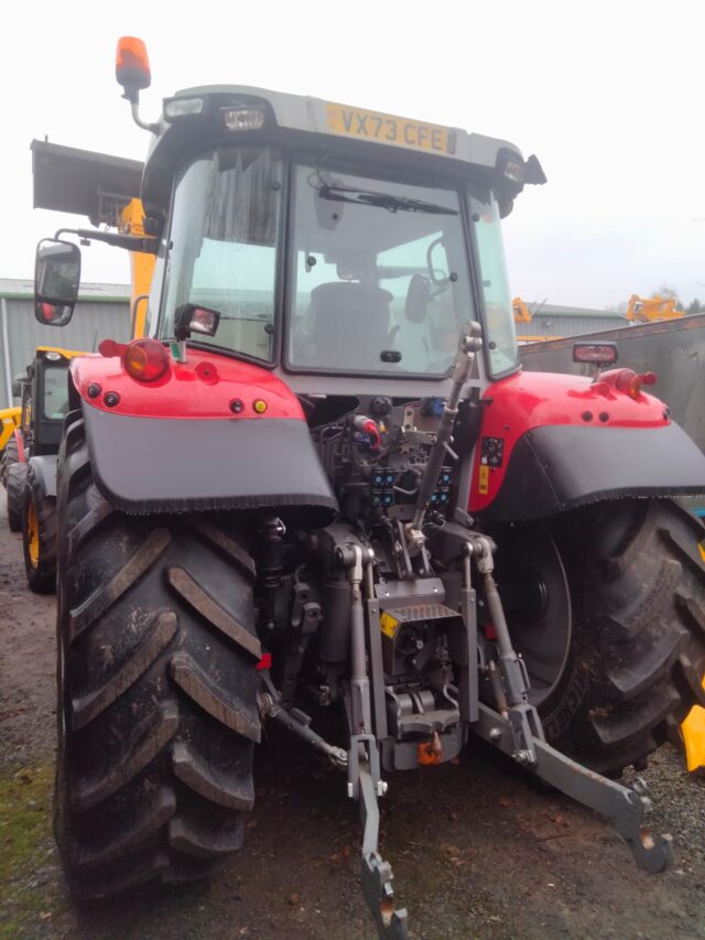 MA829271 2022 MASSEY FERGUSON 5S.125 EFD4 4WD TRACTOR