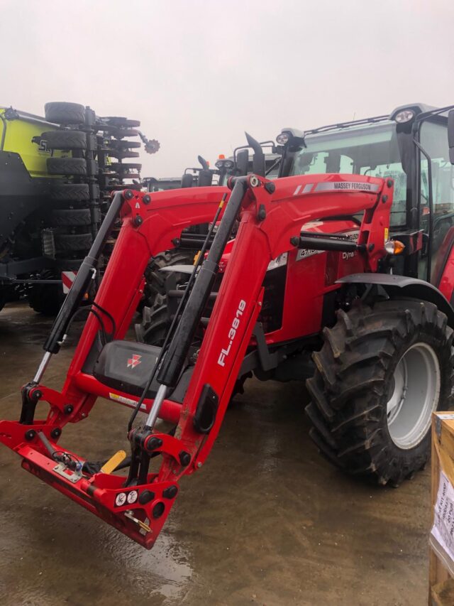 MA005088 2023 MASSEY FERGUSON 4710M CAB 4WD TRACTOR