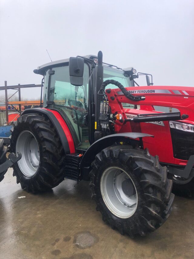 MA005088 2023 MASSEY FERGUSON 4710M CAB 4WD TRACTOR