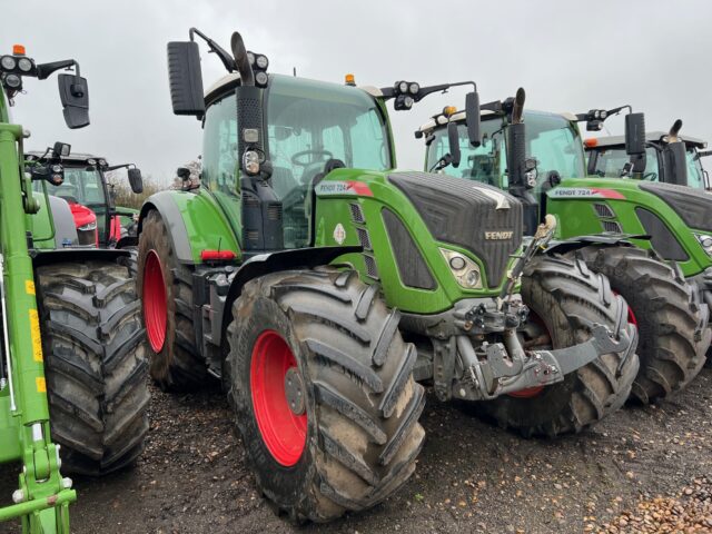 T7016721 2019 Fendt 724 ProfiPlus 4WD Tractor