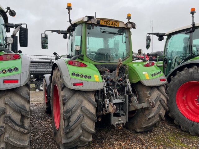 T7016721 2019 Fendt 724 ProfiPlus 4WD Tractor