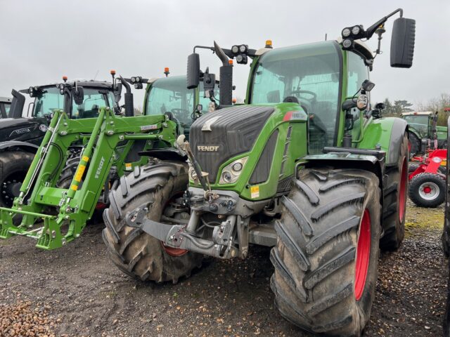 T7016721 2019 Fendt 724 ProfiPlus 4WD Tractor