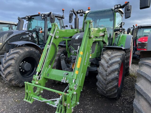 T2031973 2023 FENDT 516 VARIO 4WD TRACTOR & CARGO 4X/80 DA LOADER