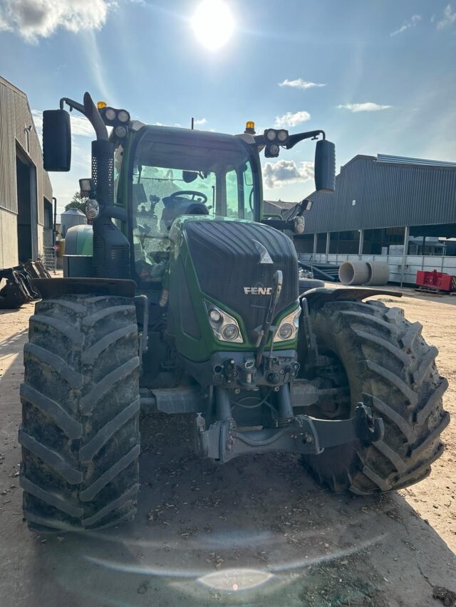 TJ000307 2019 FENDT 724 PROFI PLUS 4WD TRACTOR