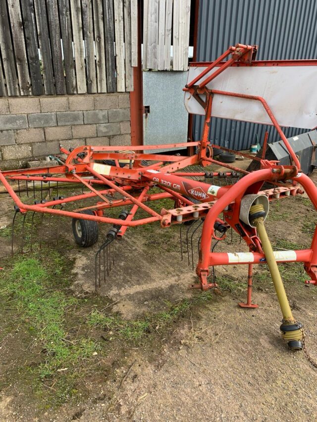 TI000239B 2007 KUHN GA3201GM RAKE