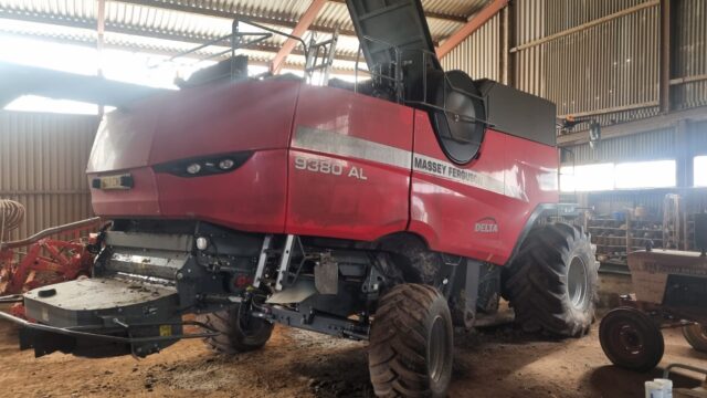 TH000650 2018 MASSEY FERGUSON 9380 AL HYBRID COMBINE