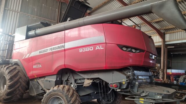 TH000650 2018 MASSEY FERGUSON 9380 AL HYBRID COMBINE