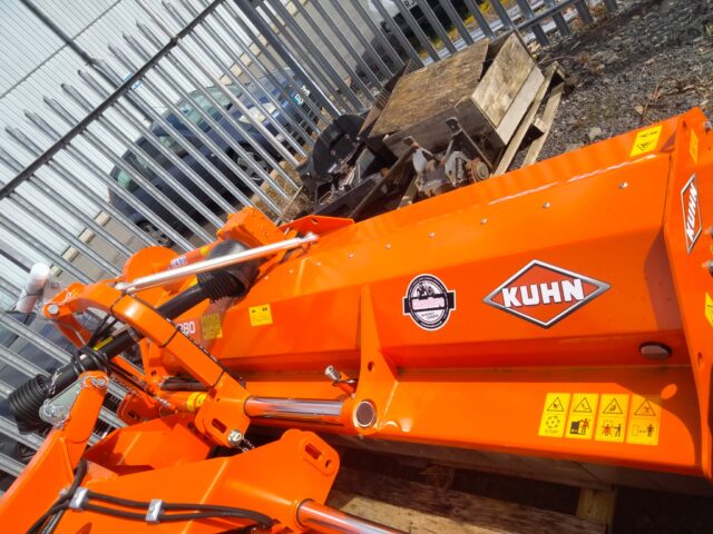 HM067841 NEW KUHN VKM280 FLAIL MOWER