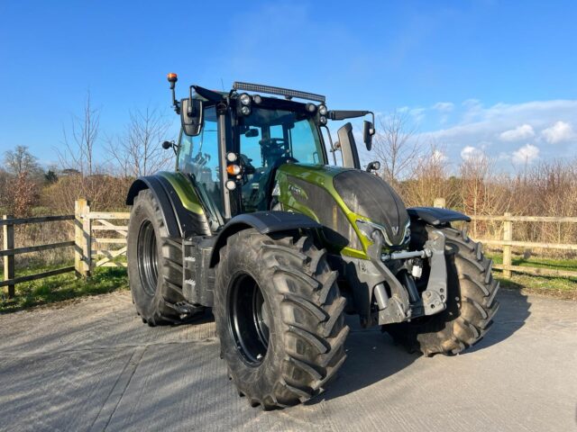 VA000222 DEMO 2023 VALTRA N175A 4WD TRACTOR