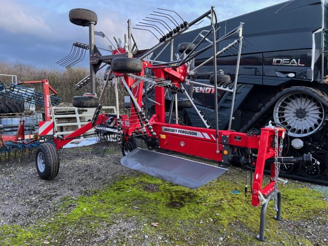 MA005316 NEW 2024 MASSEY FERGUSON RK662TRC RAKE