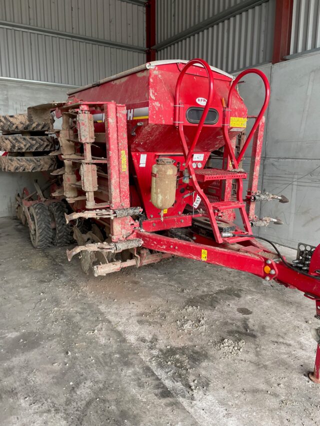 TG001330 2015 HORSCH PRONTO DC4 DRILL