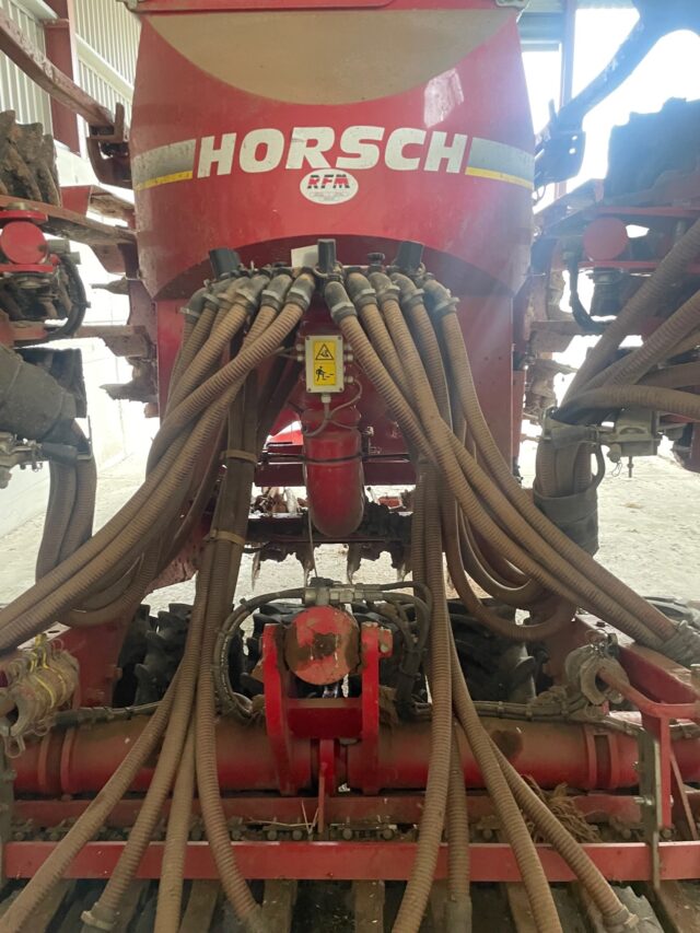 TG001330 2015 HORSCH PRONTO DC4 DRILL