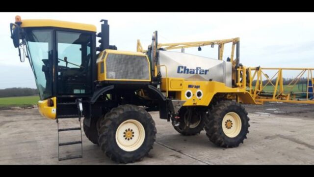 TA003296 2004 CHAFER 418 MIRAGE SPRAYER